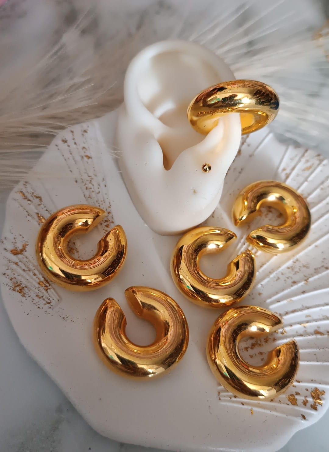 Ear cuff chunky