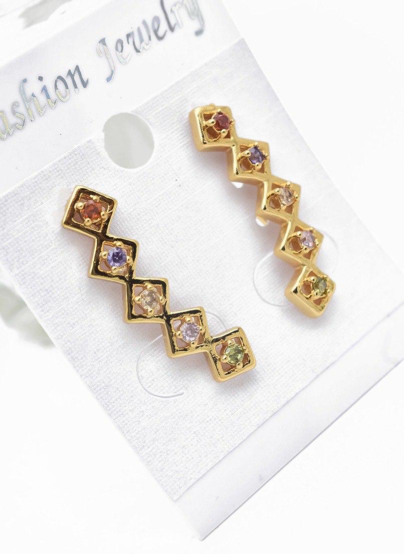 Aretes con circones de colores