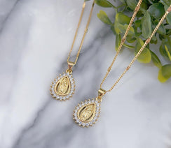 Cadena virgen gota circon transp.